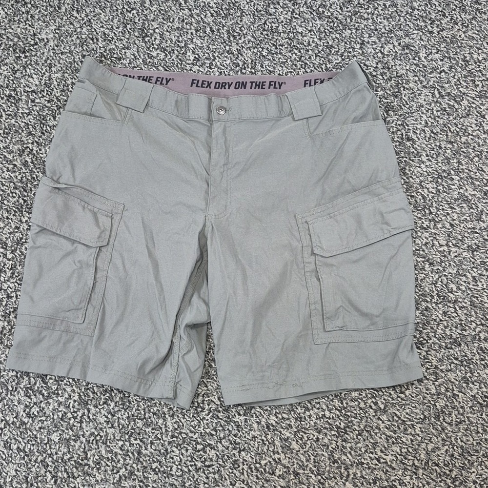 Duluth Trading Flex Dry On The Fly Mens 44 x 10 Gray Stretch Nylon Cargo Shorts